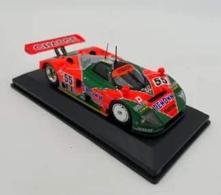 Mazda-787B-#55-Winner-Le-Mans-1991-1-43-b