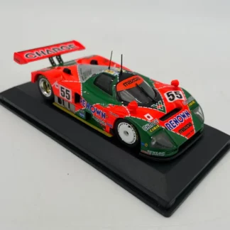 Mazda-787B-#55-Winner-Le-Mans-1991-1-43-b