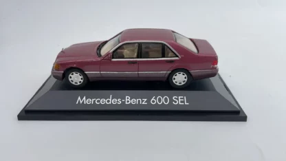 Mercedes-Benz-600-SEL-Bordeaux-Herpa-1-43-b