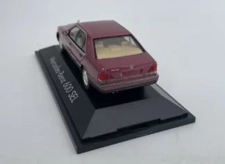 Mercedes-Benz-600-SEL-Bordeaux-Herpa-1-43-d