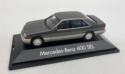 Mercedes-Benz-600-SEL-Grise-Herpa-1-43