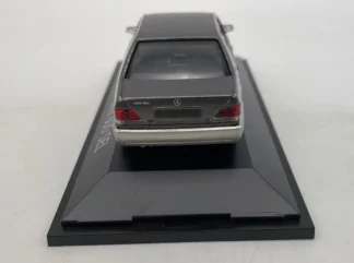 Mercedes-Benz-600-SEL-Grise-Herpa-1-43-b