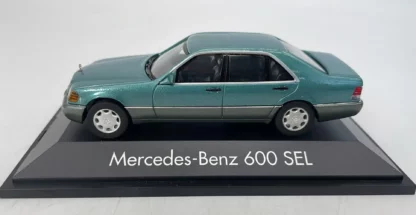 Mercedes-Benz-600-SEL-Verte-Herpa-1-43-b