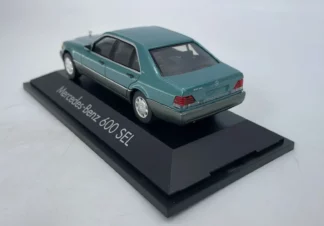 Mercedes-Benz-600-SEL-Verte-Herpa-1-43-d