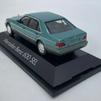 Mercedes-Benz-600-SEL-Verte-Herpa-1-43-d