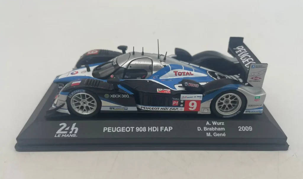 Peugeot-908-HDI-FAP-24H-du-Mans-2009-1-43-IXO