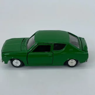 Nissan Cherry X1 verte miniature 1/43 Yonezawa Toys