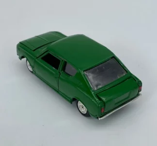 nissan-cherry-x1-verte-yonezawa-toys-1-43-ar