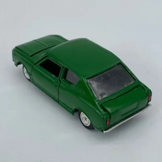 nissan-cherry-x1-verte-yonezawa-toys-1-43-ar