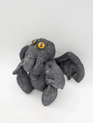 Peluche Cthulhu faite main 20 cm Mat noir