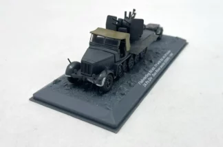 flakvierling-sdkfz-7-1-sdah51-urss-1942-1-72-avant