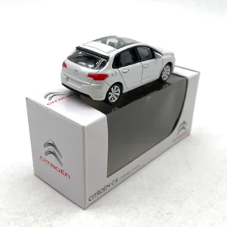 citroen-c4-2015-white-norev-3-inches-ar