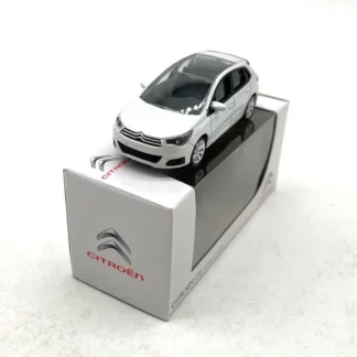 citroen-c4-2015-white-norev-3-inches-av