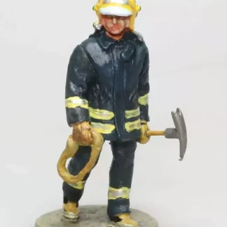 figurine pompier finlandais 2003 1/32