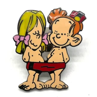 Pin's Petit Spirou partage son maillot avec Suzette