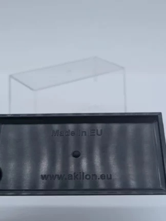 Socle noir avec boîte vitrine 1/64 en plexi