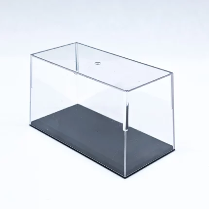 boîte vitrine 1/64 en plexi avec socle noir de profil